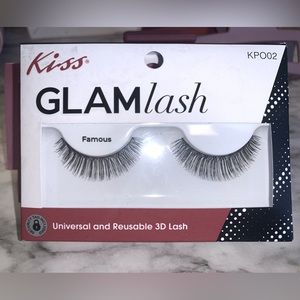 Black falsie eyelashes